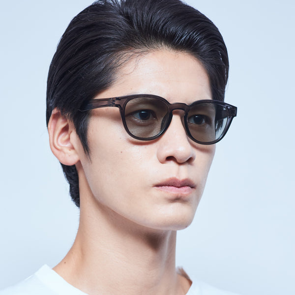 jugaad14 OCEAN 偏光調光サングラス(クリアブラック) – ZAIMA